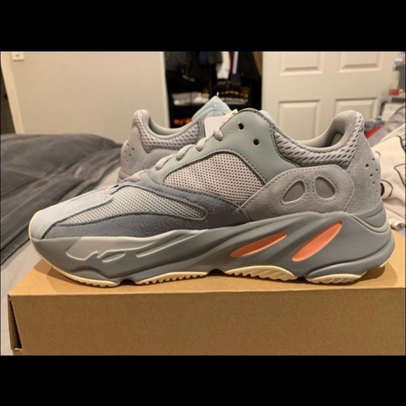 Yeezy 700 inertia’s
